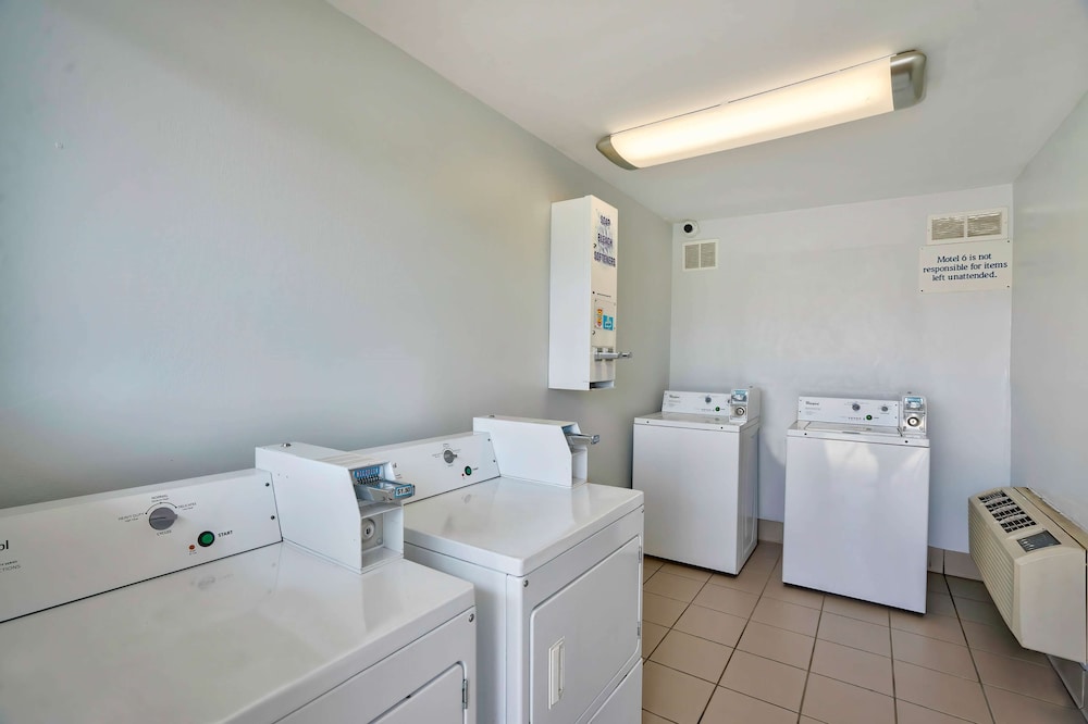 Motel6 Lumberton, NC 26/41