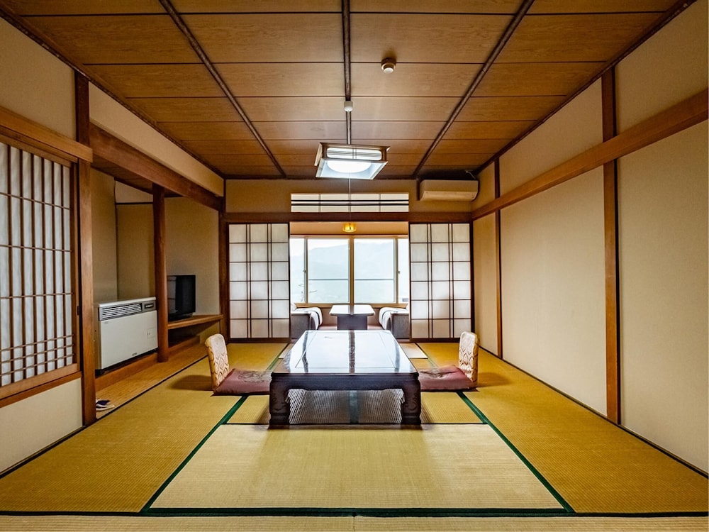 Room, 6 Futon Beds, Scenic View, Private Hot Spring Bath, Top Floor