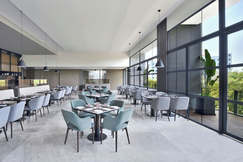 Fairfield by Marriott Vadodara 40/49