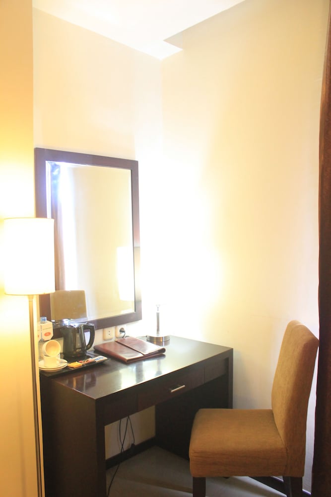 Gran Central Hotel Manado 37/45