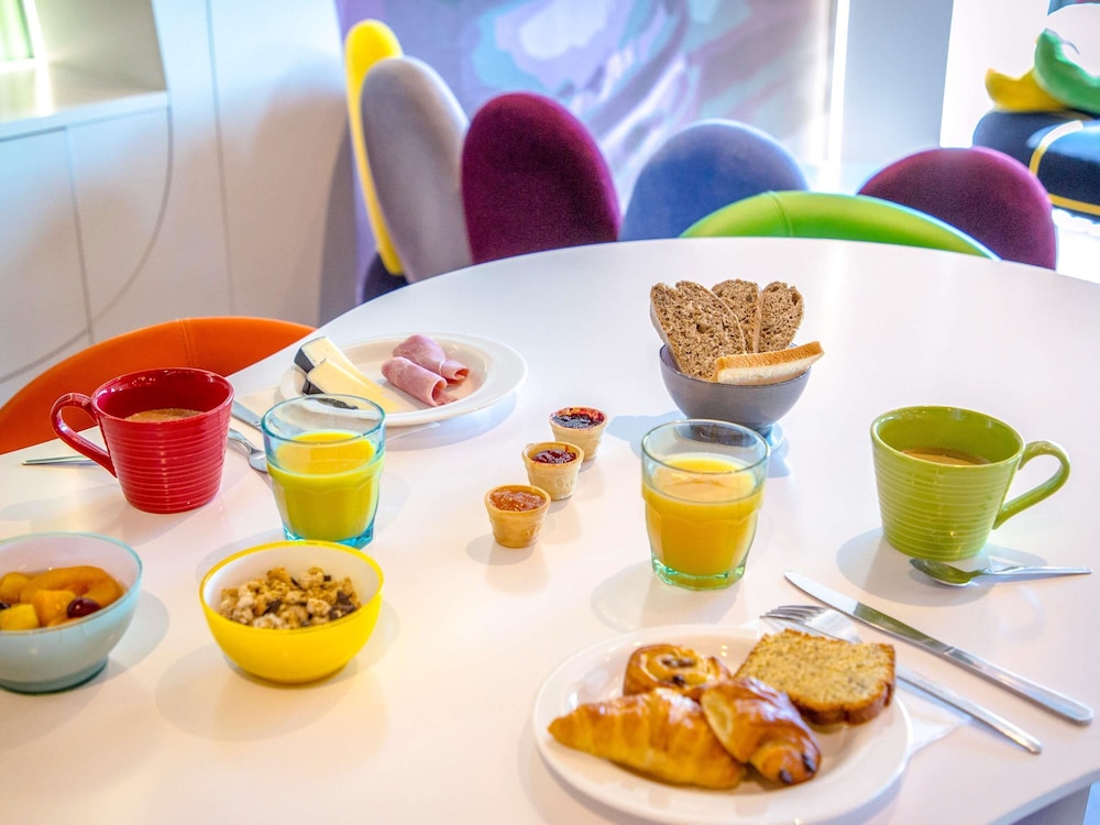 Ibis Styles Frejus Saint-Raphael 56/72