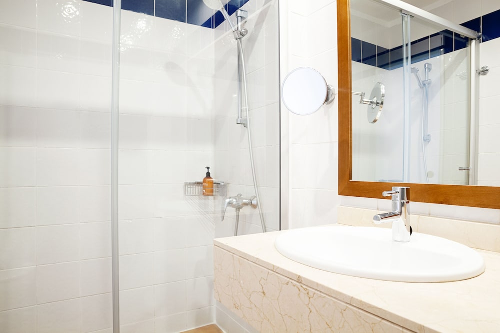 Sunprime Atlantic View Suites And Spa 51/53