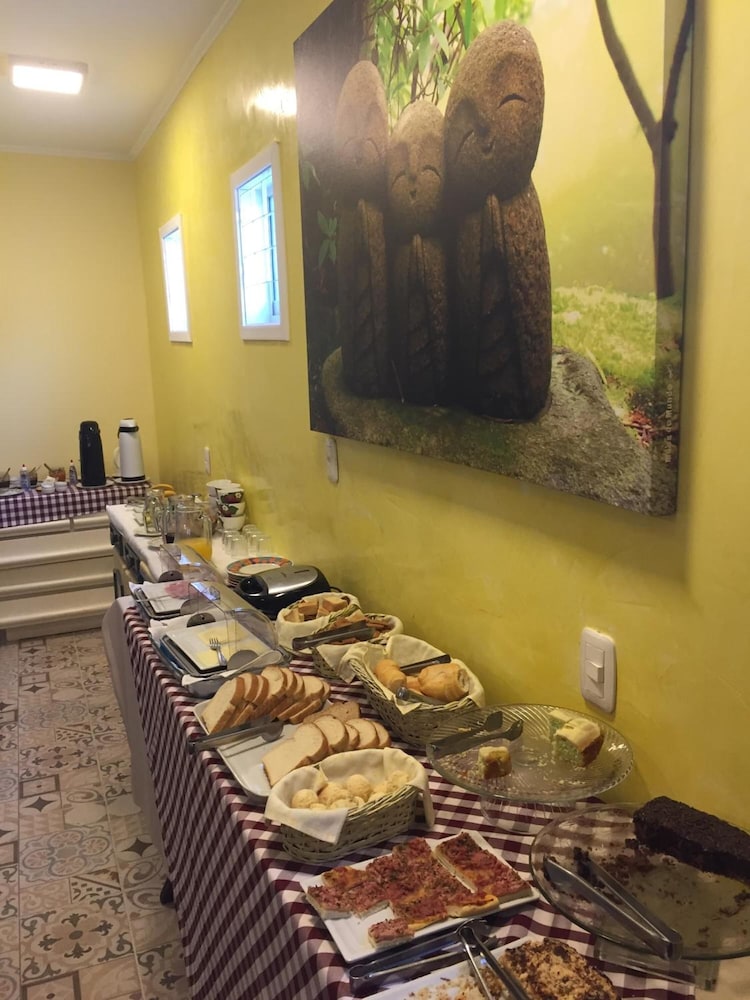 Pousada Villa Vecchia 34/37
