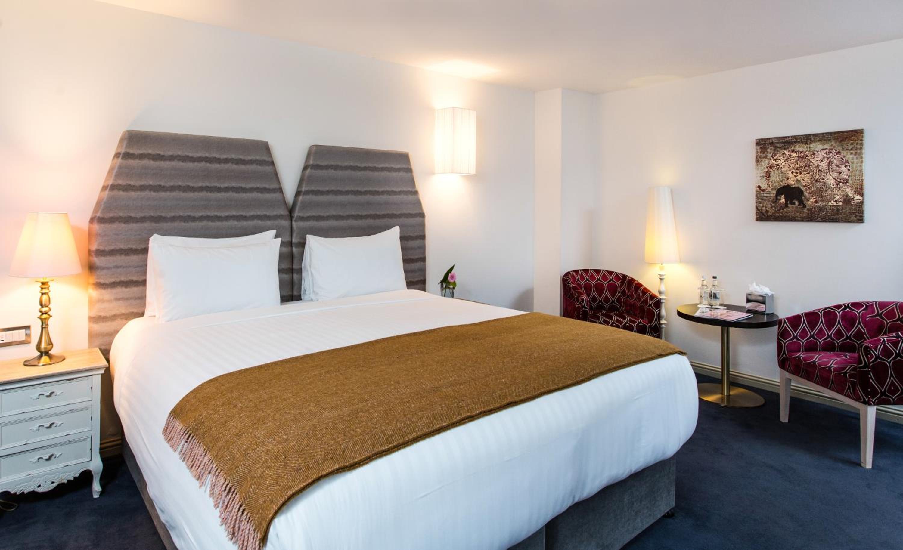 SUPER, DELUXE, DOUBLE OR TWIN BED