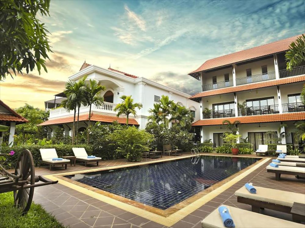 Kiri Boutique Hotel 46/50
