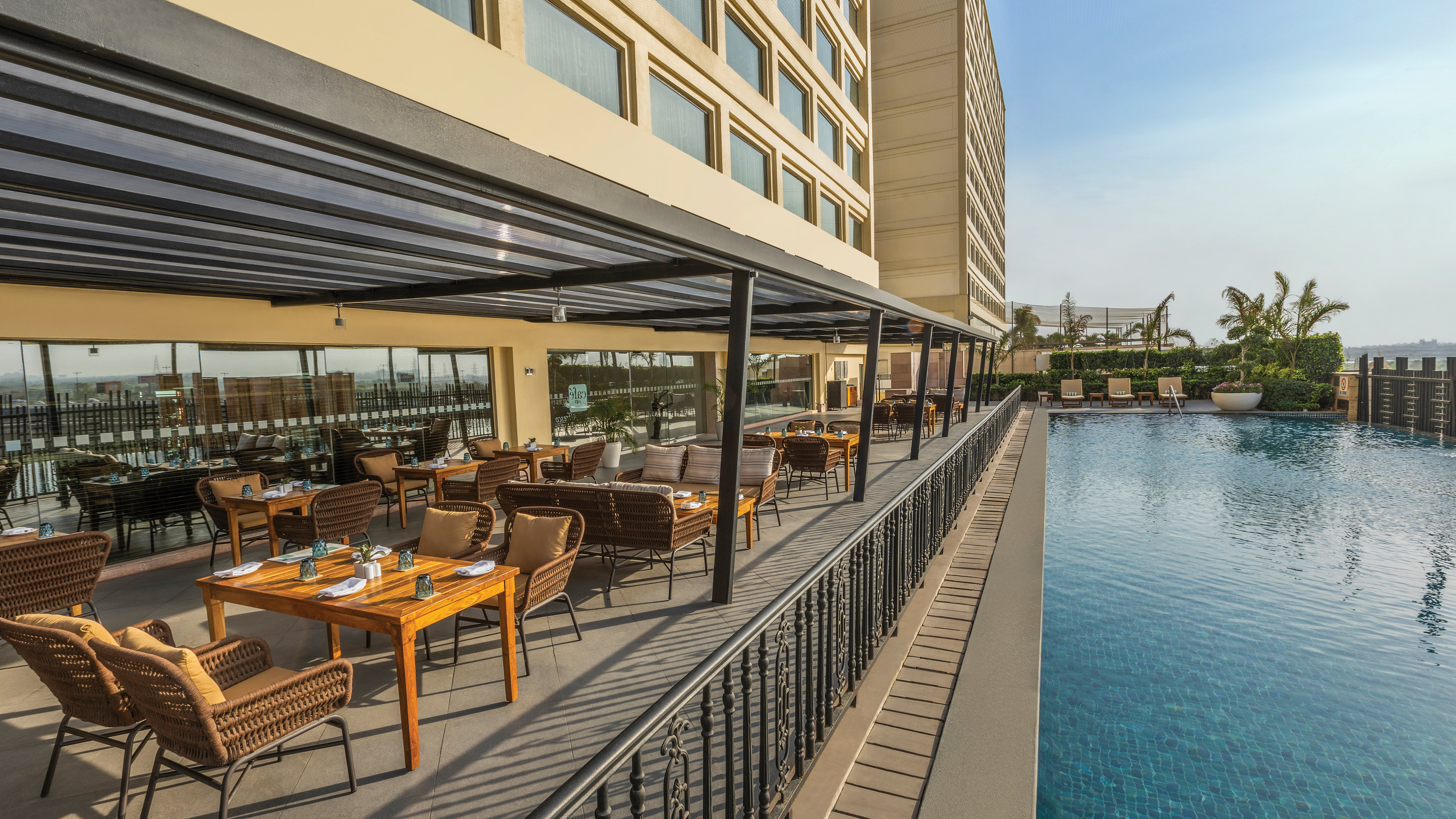 Holiday Inn New Delhi Mayur Vihar Noida 45/74