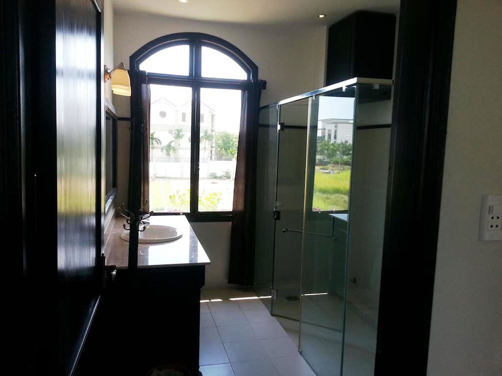 2 BEDROOMS, COMFORT, APARTMENT, PARTIAL OCEAN VIEW, KITCHEN