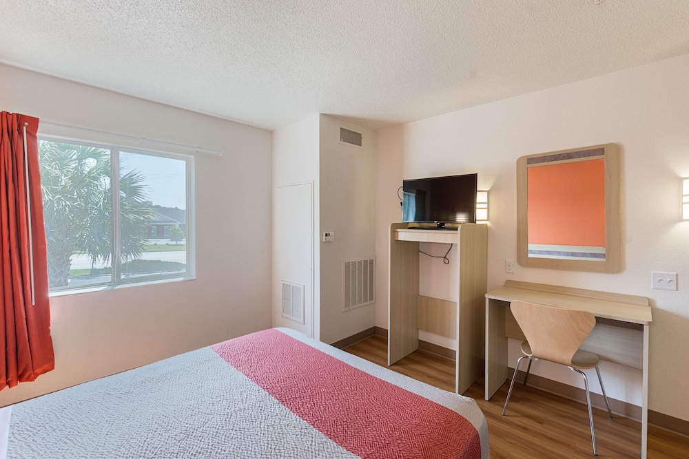 Motel6 Columbia, SC - Fort Jackson Area 22/47