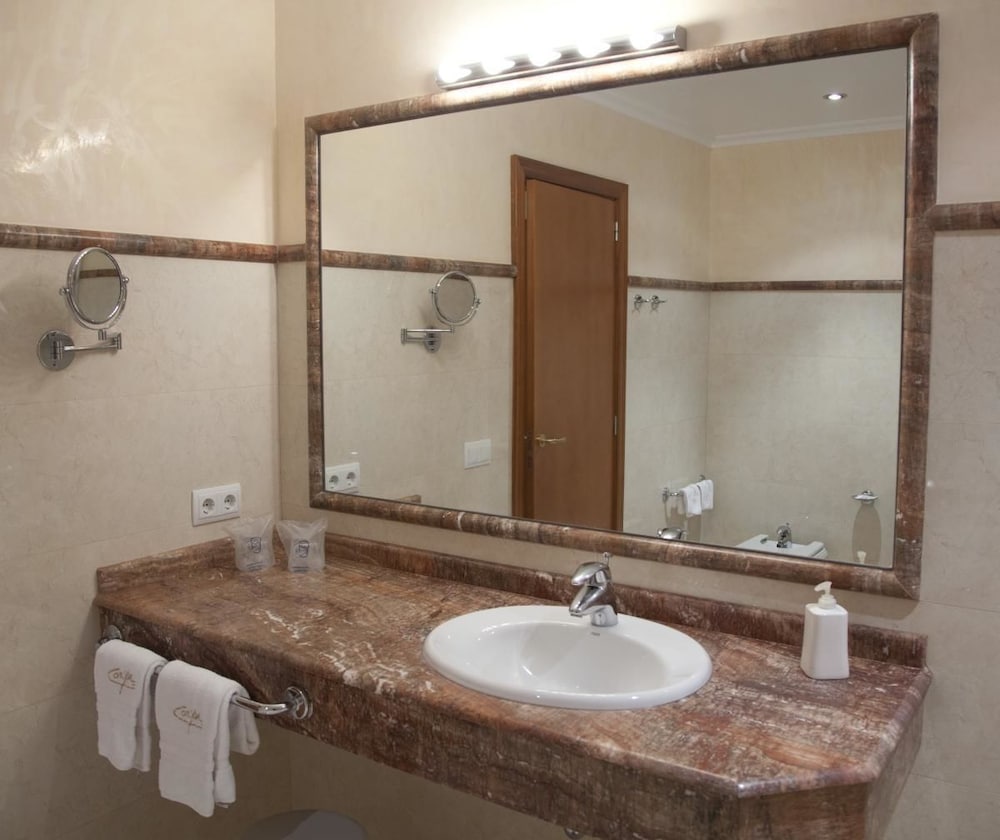 Hotel Can Xim 42/47