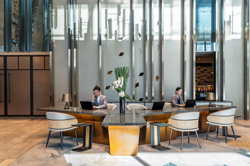 The G Shenzhen, A Tribute Portfolio Hotel 37/51