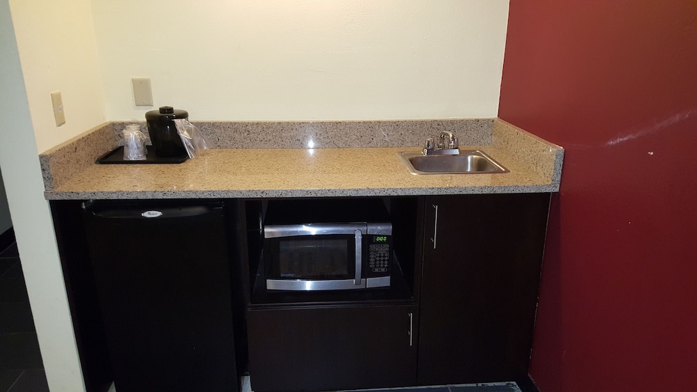 Best Western Shippensburg Hotel 25/58