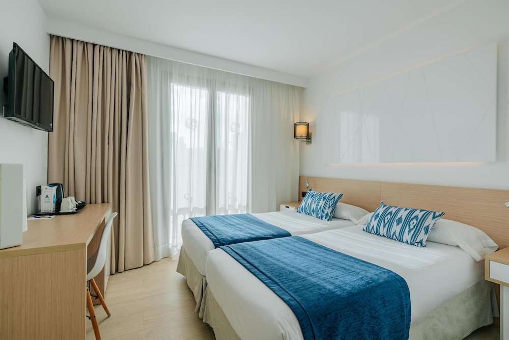 ROOM, DOUBLE BED, ANNEX