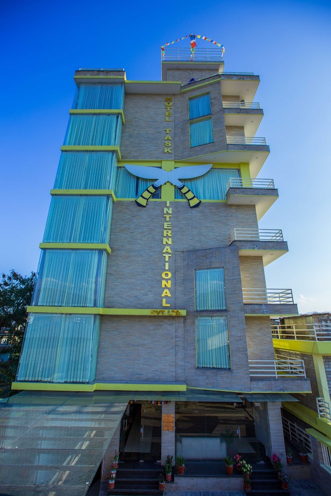 Hotel Task 3/50