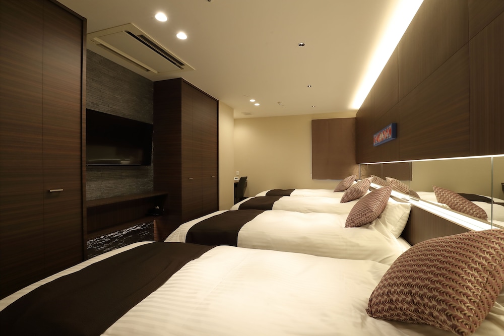 Osaka Teikoku Hotel 18/38