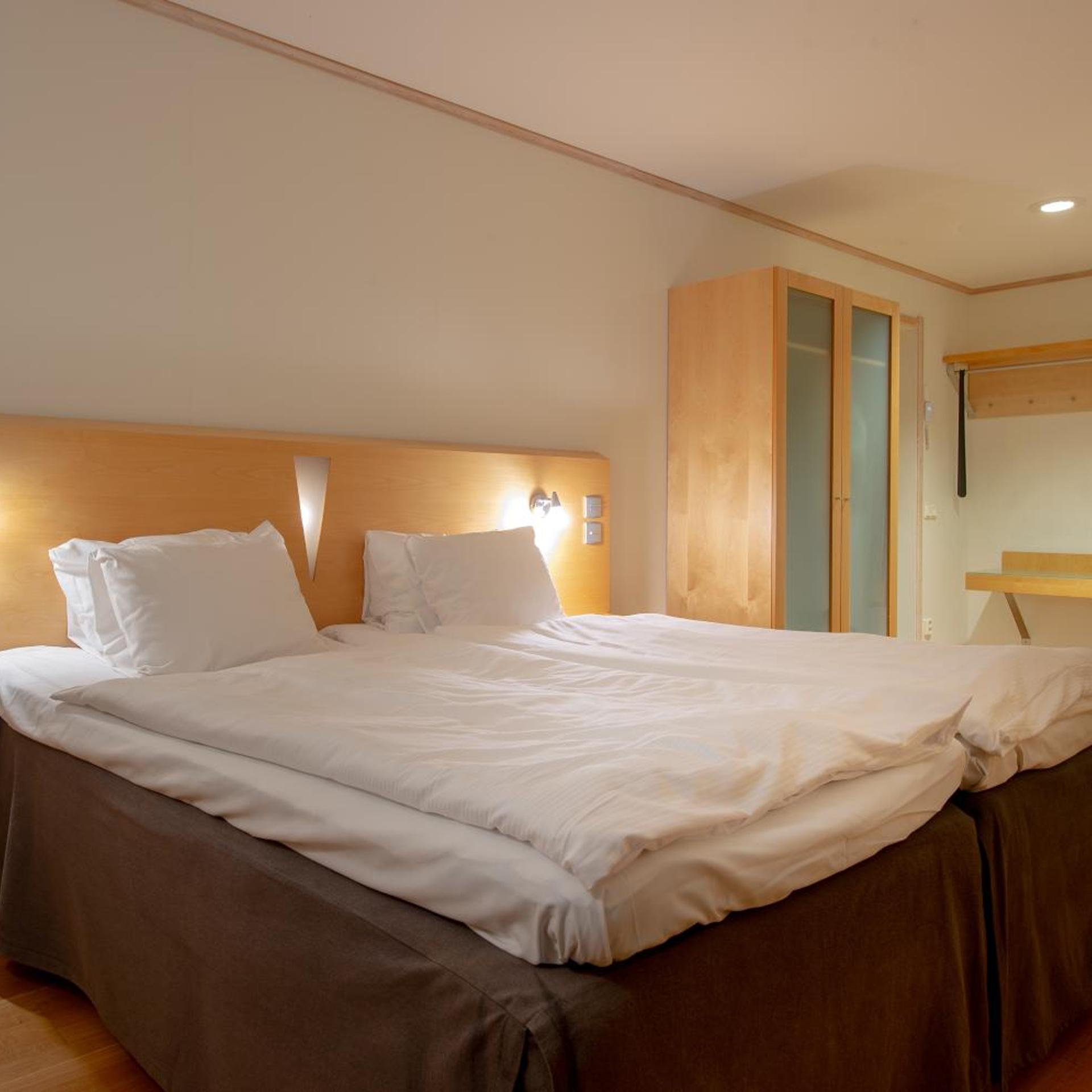 Standard, Double Bed