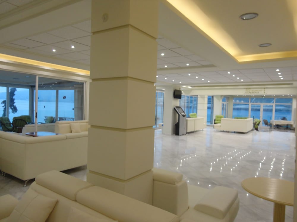Hotel New Aegli 14/69