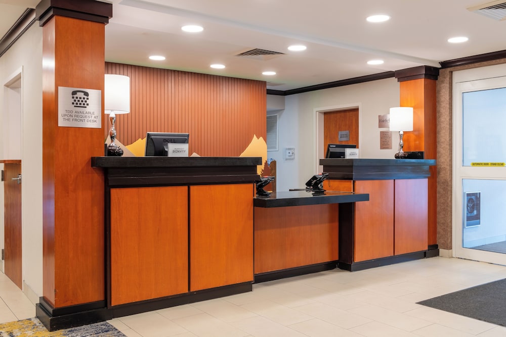Fairfield Inn Suites Hooksett 6/50