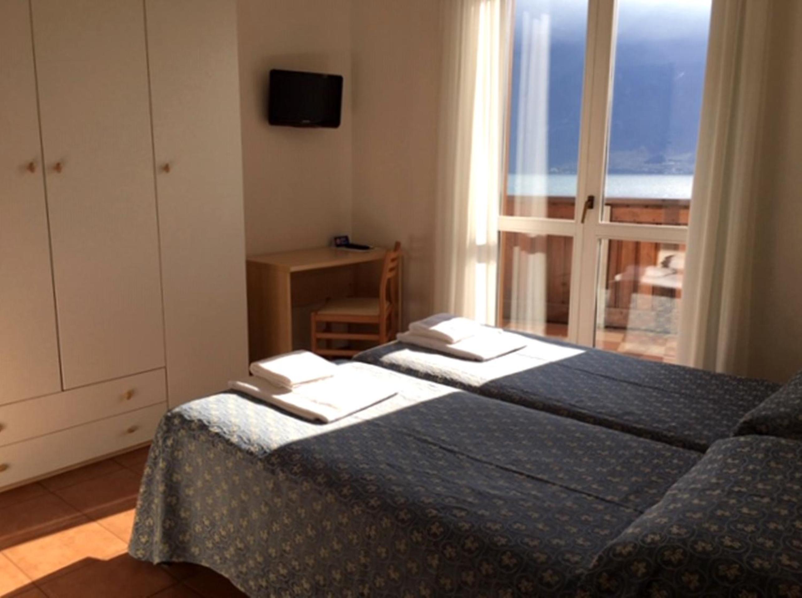 Hotel Castell 6/44