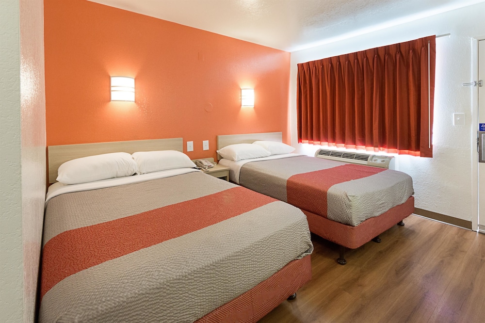 Motel6 Mcallen, TX 14/44