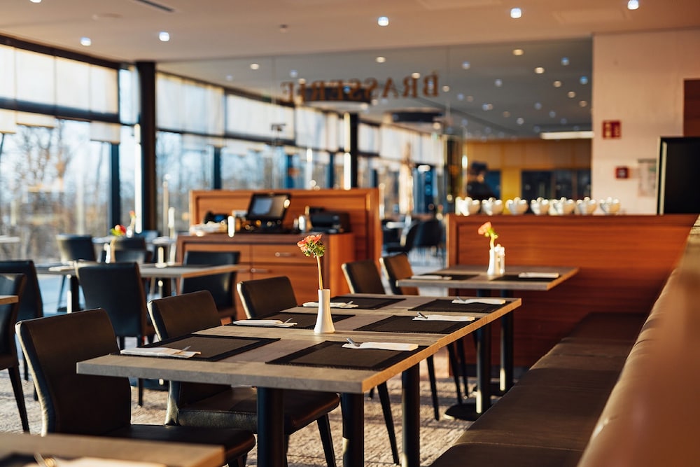 restaurant-cafeteria