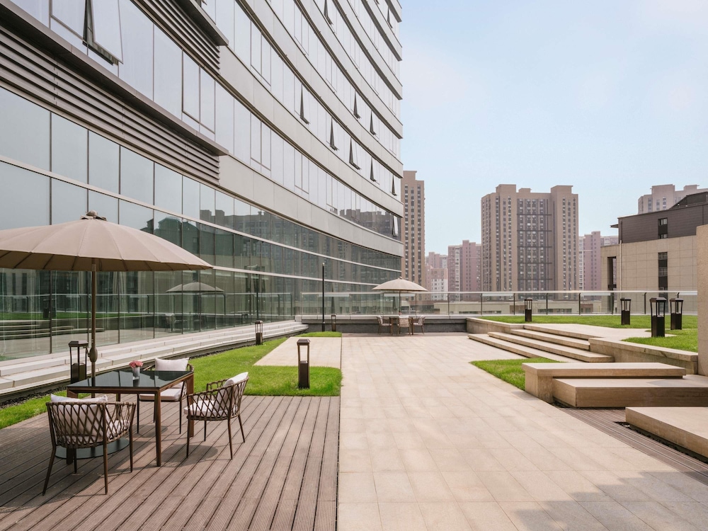 Pullman Shanghai Qingpu Excellence 75/79