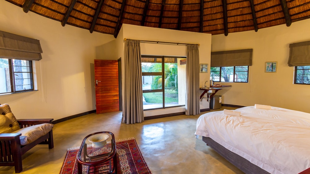 Phelwana Game Lodge 4/50
