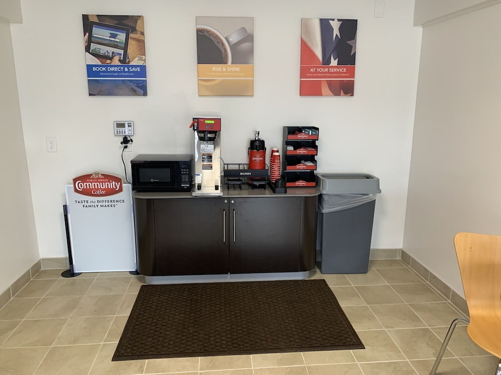 Motel6 North Olmsted, OH - Cleveland 11/31