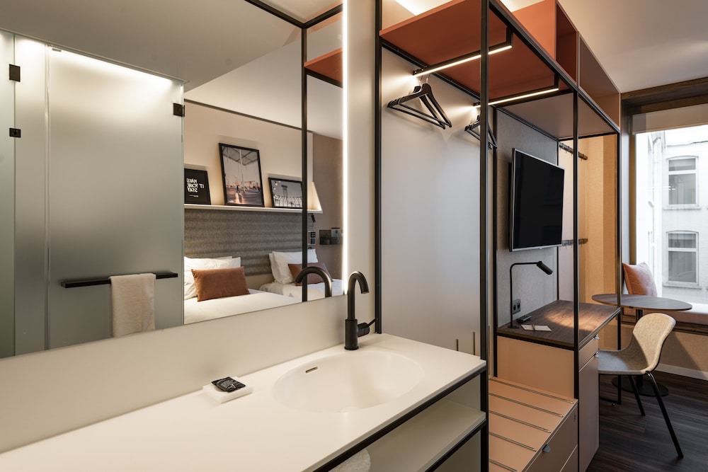 A-STAY Antwerp 48/50