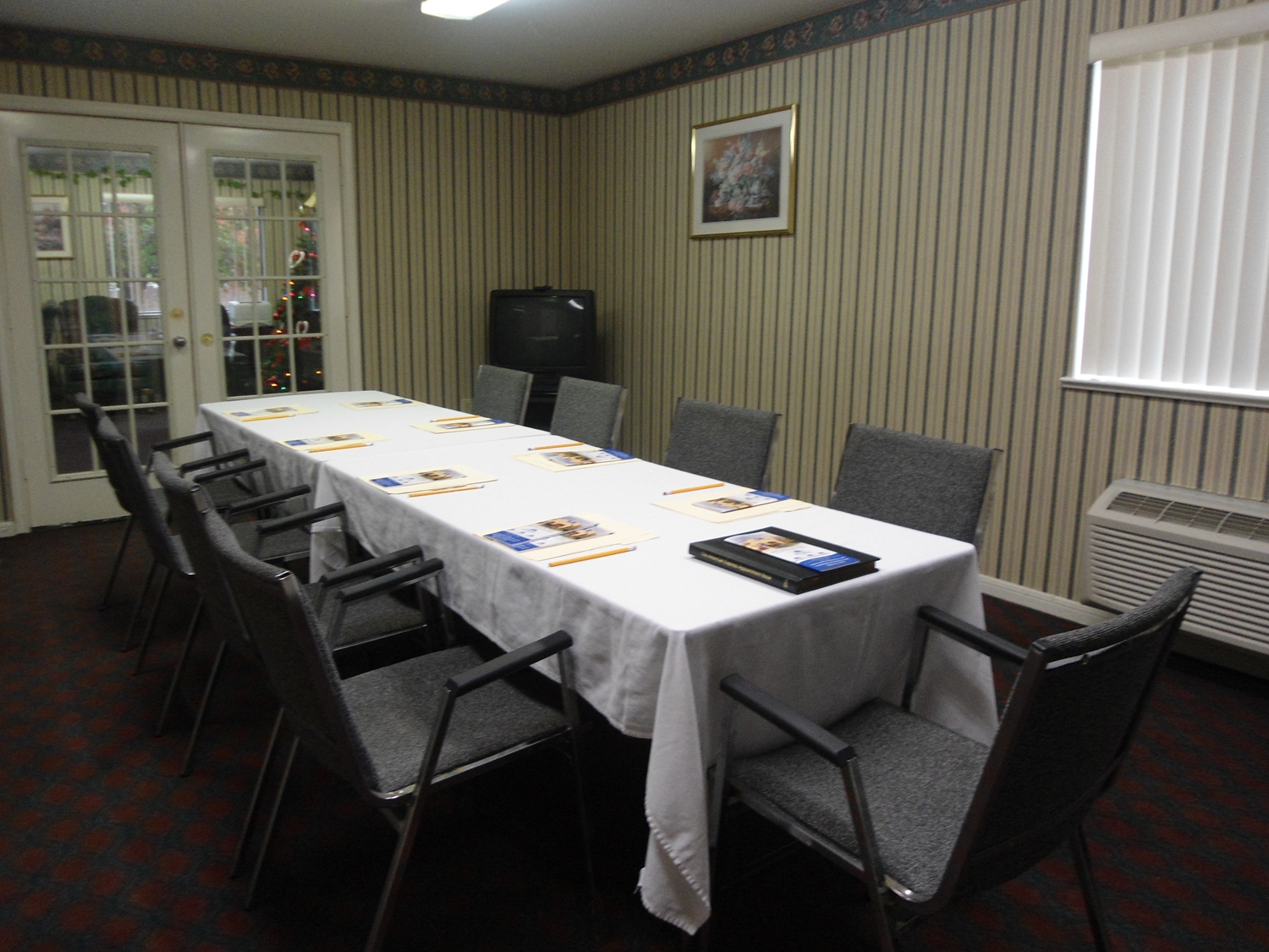 Americas Best Value Inn Suites Houston Brookhollow Nw 21/24