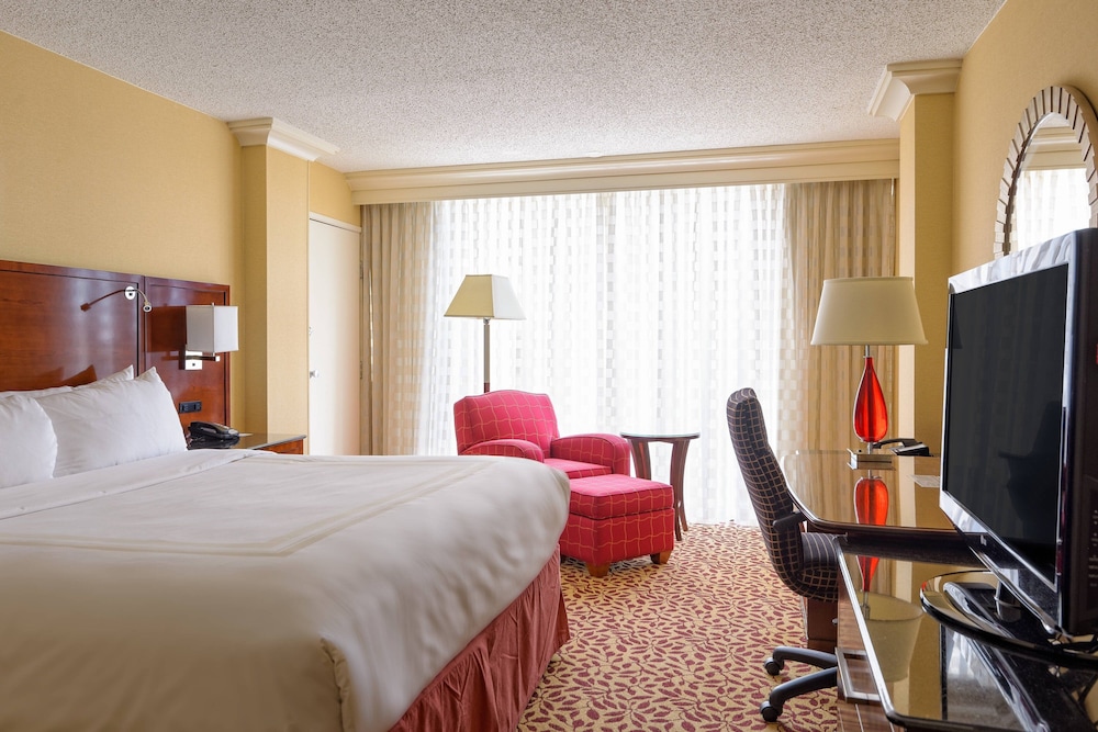 غرفة بسرير كينج لذوي الإعاقة، Houston Marriott Uptown by the Galleria 3/7