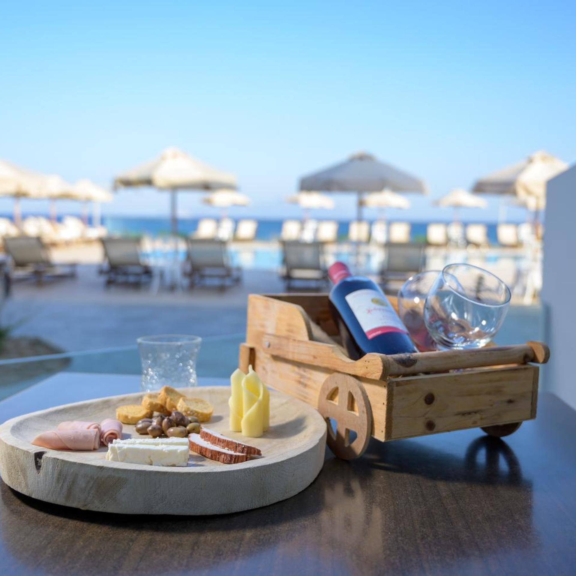 Royal Bay Suites 32/63