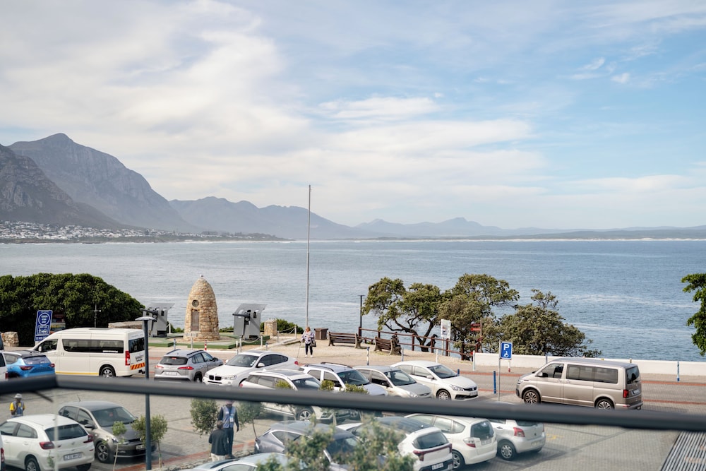Harbour Square Hermanus Apartments 38/50