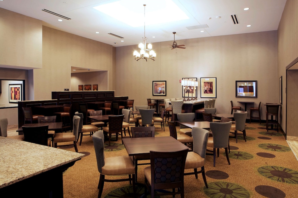 Homewood Suites By Hilton Coralville Iowa River Landing 33/44