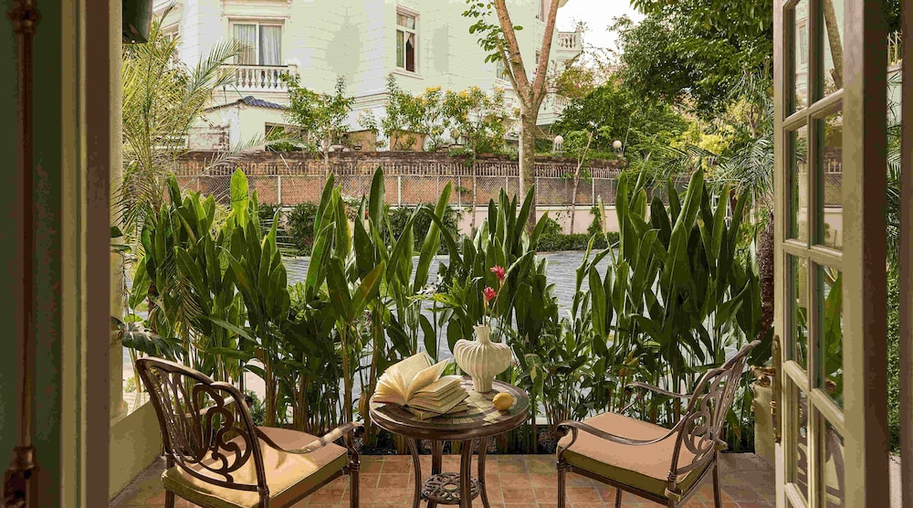 President Maison Signature by M Village, a brand of Modern Village Lifestyle 41/61