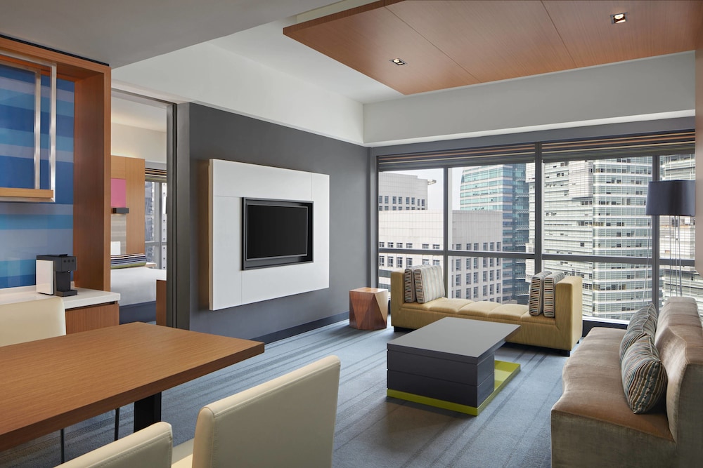 Aloft Kuala Lumpur Sentral Hotel 46/82