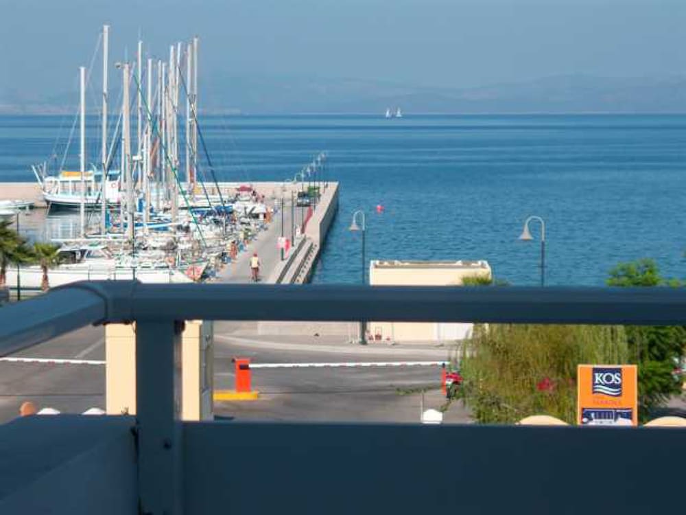 Kos Bay Hotel 9/58