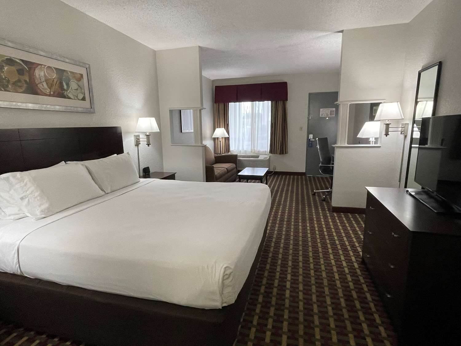 Mini, Suite, King Bed, Sofa, Living Area