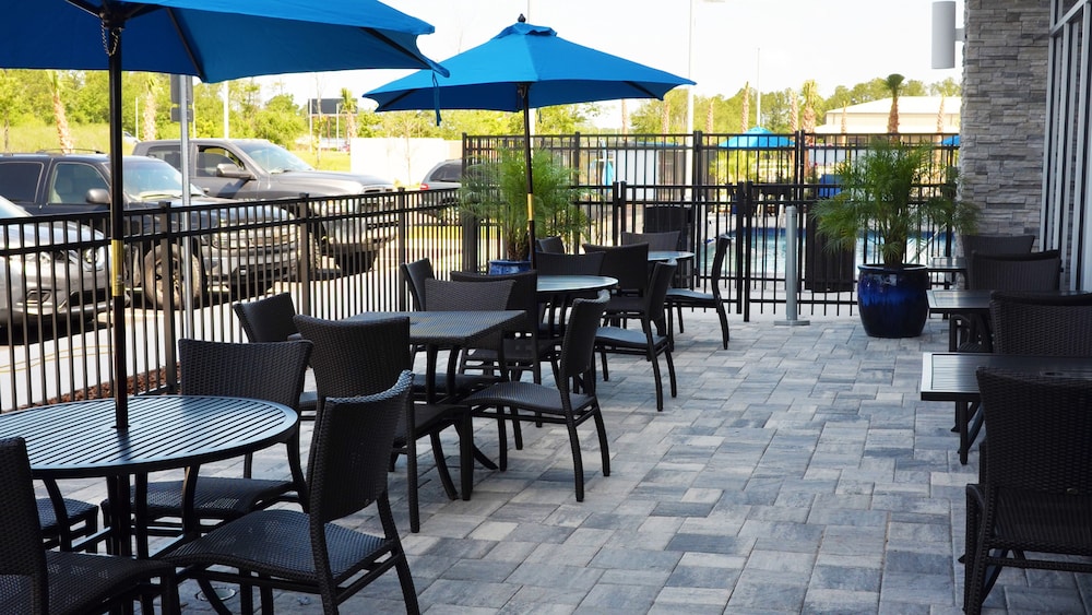 Holiday Inn Express Suites Jacksonville W I295 And I10 43/57