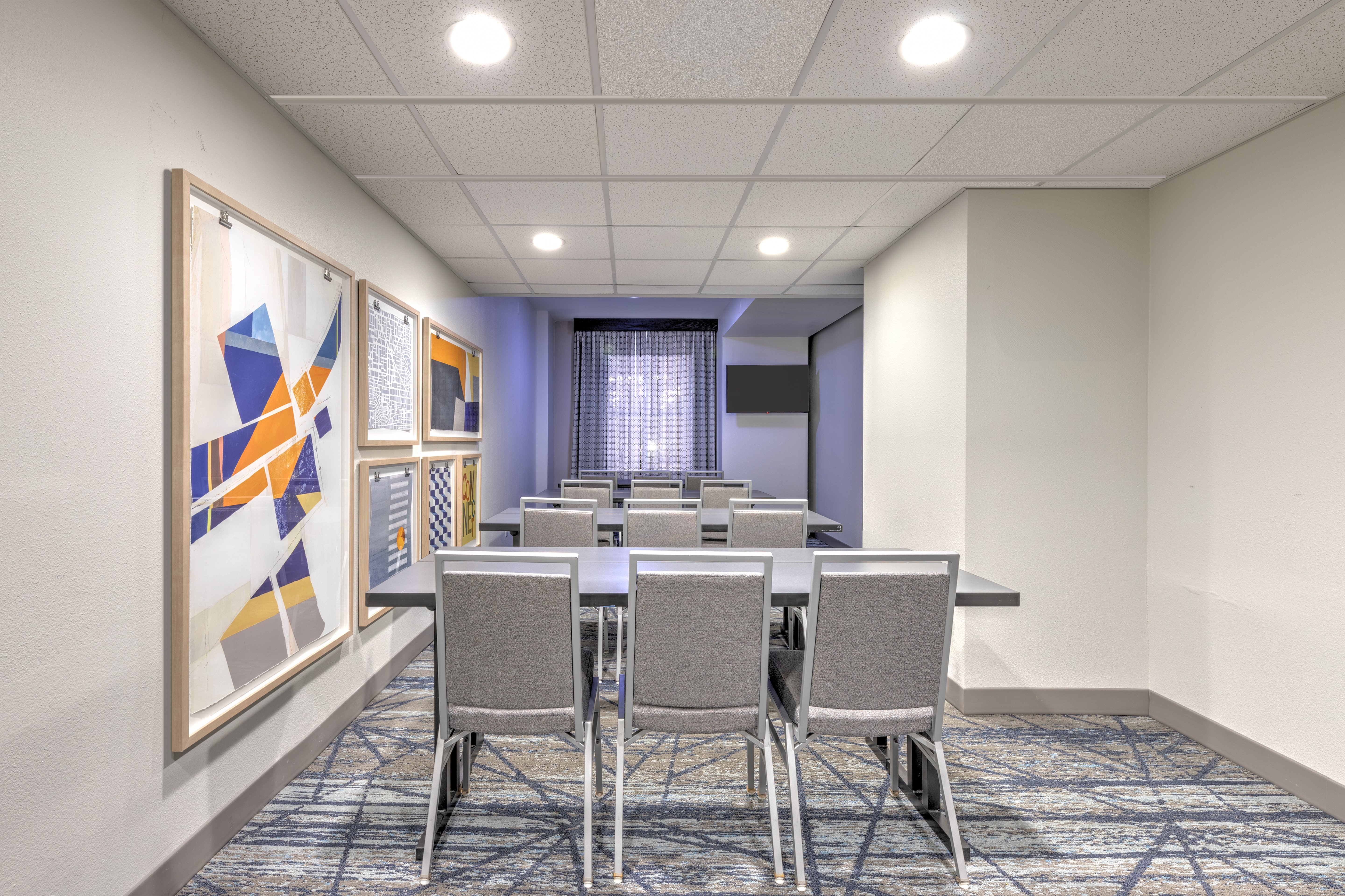 Holiday Inn Express - Dallas Downtown, an IHG Hotel 69/73