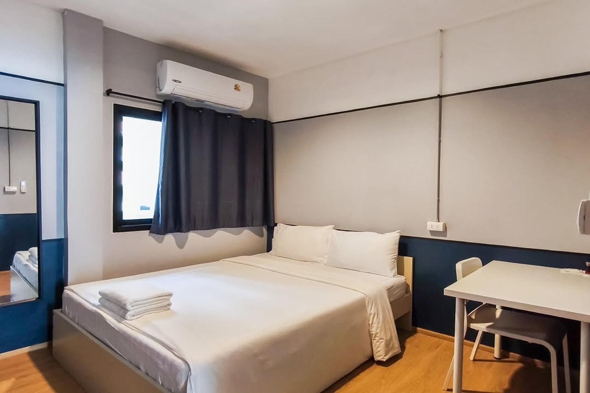 Room, Double Bed, Shared Bathroom