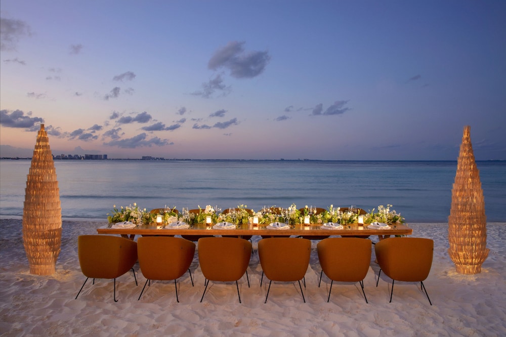 Dreams Sands Cancun Resort and Spa 64/67