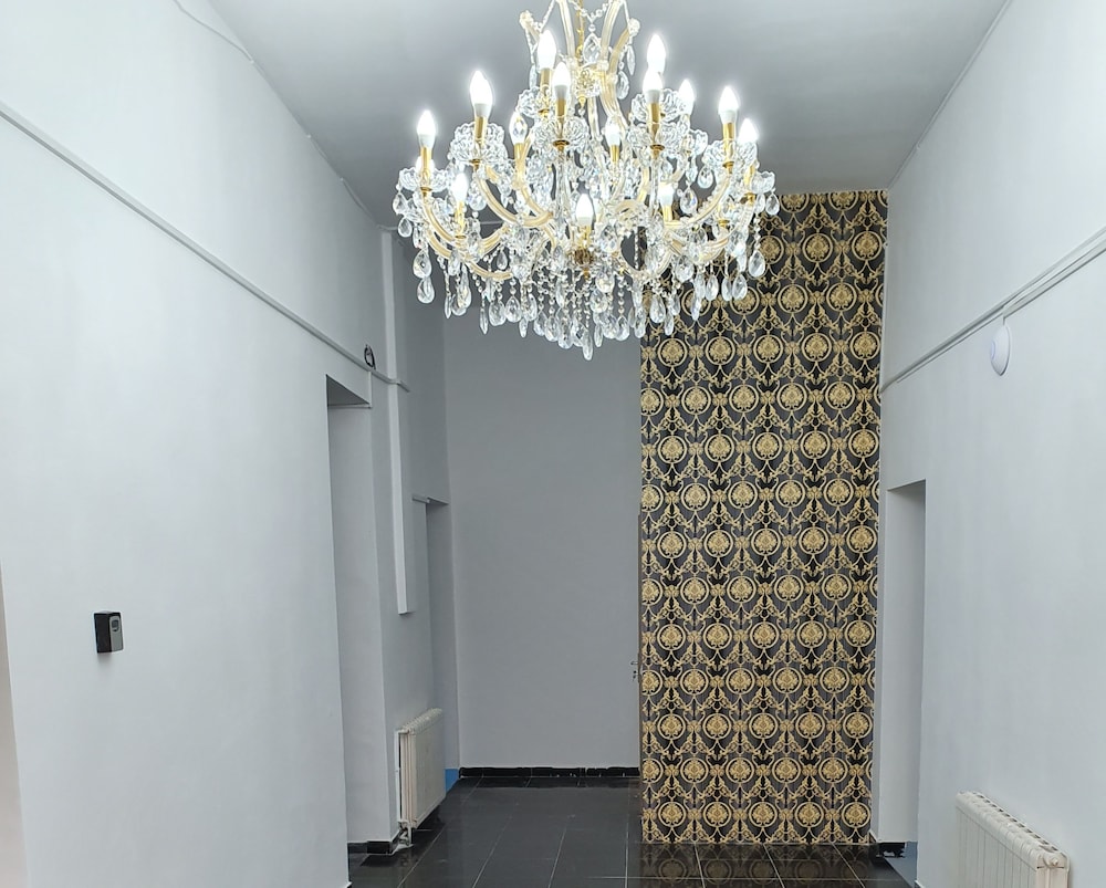 X Hostel Bucharest 15/44