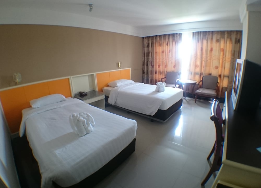 Ton Koon Hotel 6/46