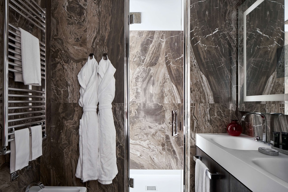 Hyatt Centric Milan Centrale 18/78