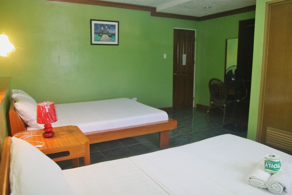 BLUE CORALS BEACH RESORT 29/66