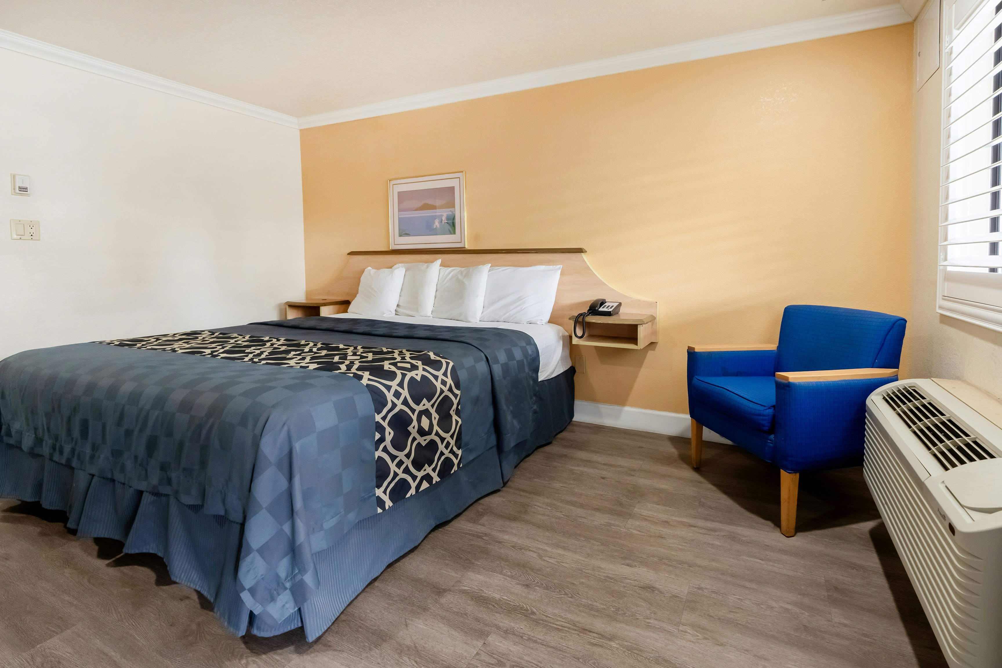 Budget Inn Corcoran Near Tulare CA 43 33/50