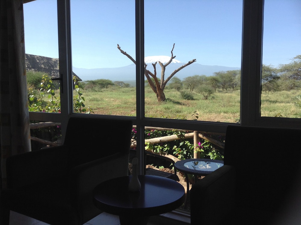 AA Lodge Amboseli 38/50