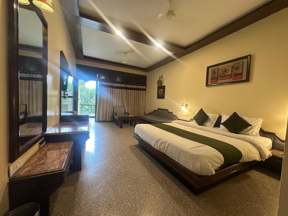 Hotel Mount Regency 15/67