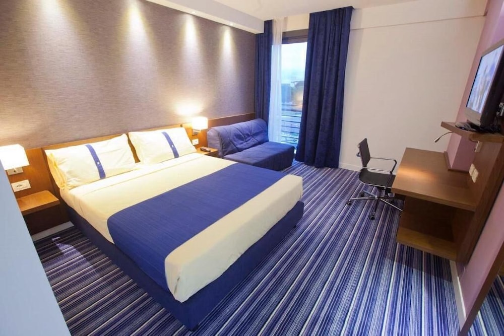 Gp Hotel 13/32