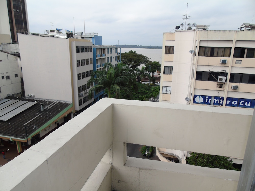 Hotel Malecon Inn 7/67
